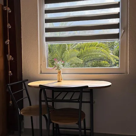 Central Apartment For Family Time *